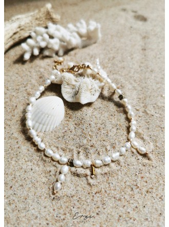 Apyrankė ant kojos ,,Sand and pearls"