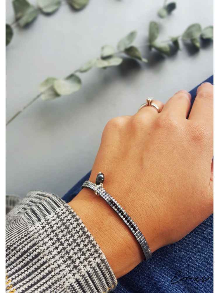 Apyrankė ,,Minimal beads - DARK GREY"