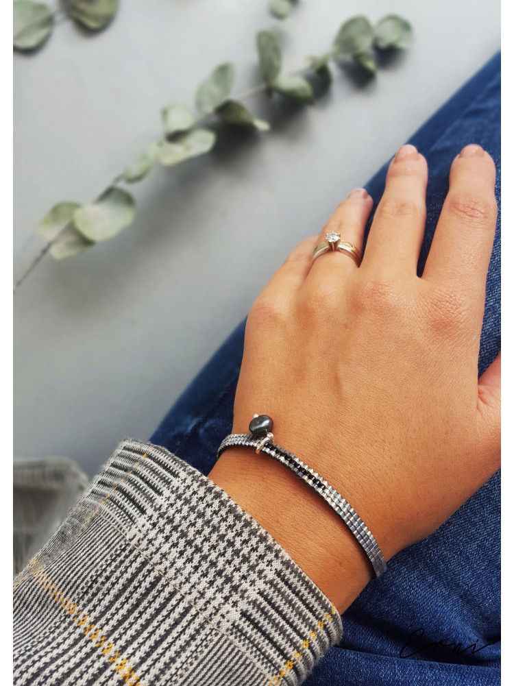 Apyrankė ,,Minimal beads - DARK GREY"
