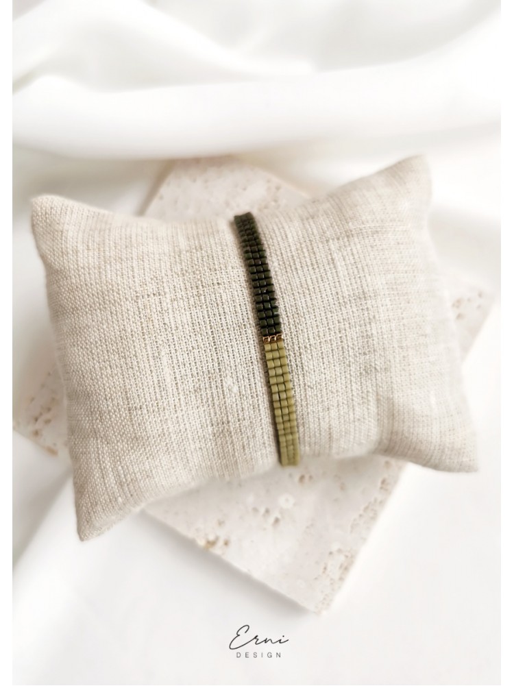 Apyrankė ,,Minimal beads - OLIVE"